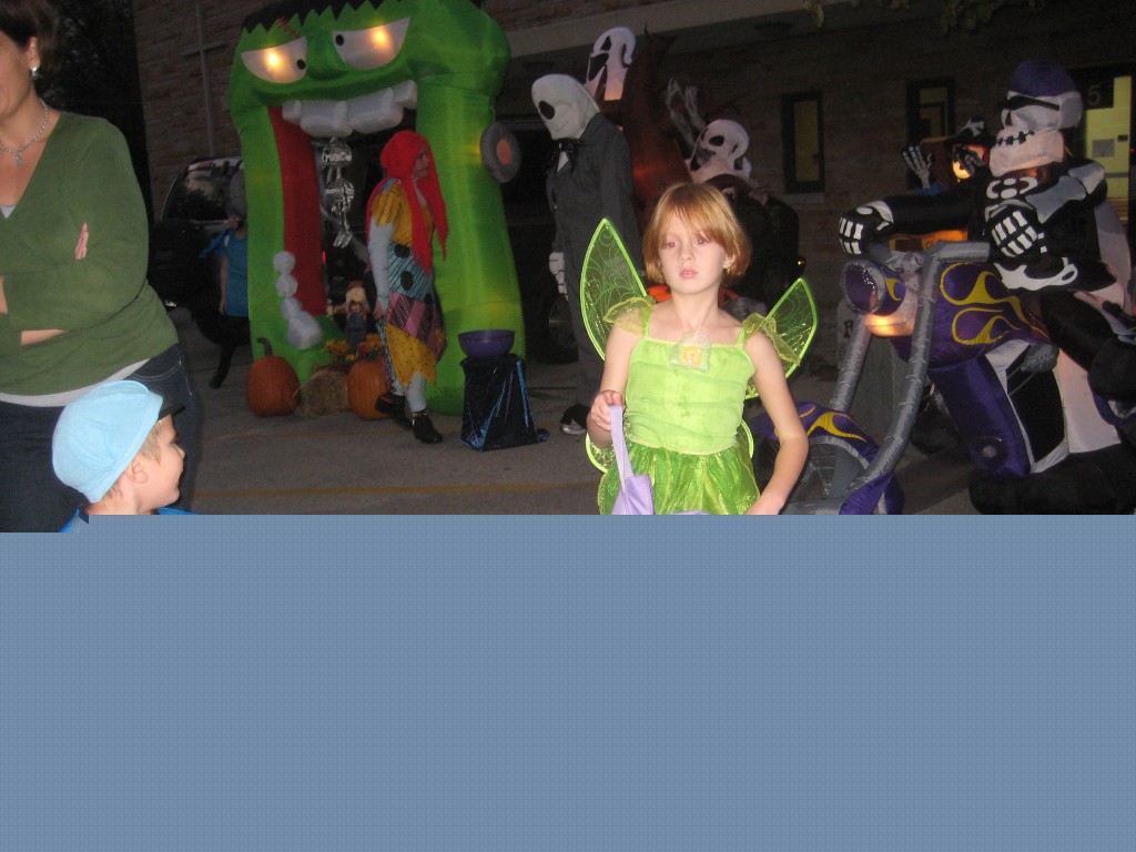 2011-10-23_SMMC_Trunk_Or_Treet-25